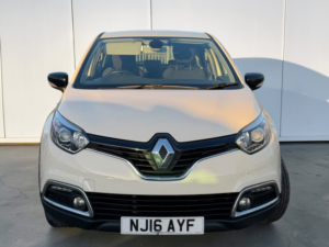 2016 Renault Captur 0.9 Tce Energy Dynamique Nav SUV 5dr Petrol Manual Euro 6 (s/s) (90 Ps) in Multicolour — image 3