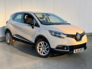 2016 Renault Captur 0.9 Tce Energy Dynamique Nav SUV 5dr Petrol Manual Euro 6 (s/s) (90 Ps) in Multicolour — image 6