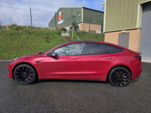 2020 Tesla Model 3 (dual Motor) Long Range in Red — image 3