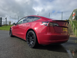 2020 Tesla Model 3 (dual Motor) Long Range in Red — image 6