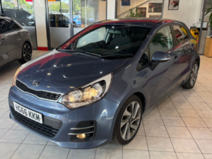 2016 Kia Rio 1.4 Ecodynamics 3 in Blue — image 4