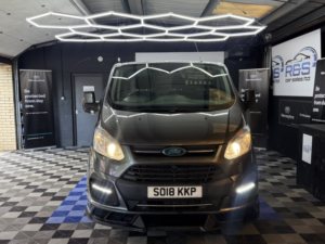 2018 Ford Transit Custom 2.0 Tdci 270 Limited in Grey — image 2