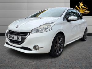 2012 Peugeot 208 1.6 Vti Feline in White — image 3