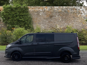 2020 Ford Transit Custom 2.0 320 Ecoblue Limited Crew Van L2 H1 Euro 6 (s/s) 5dr (6 Seat) in Grey — image 4