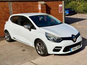 2016 Renault Clio 0.9 Tce Dynamique Nav Euro 6 (s/s) 5dr in White — image 2