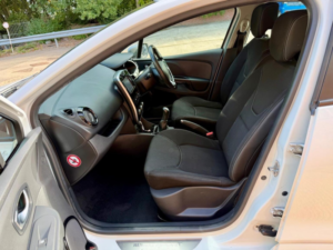 2016 Renault Clio 0.9 Tce Dynamique Nav Euro 6 (s/s) 5dr in White — image 5