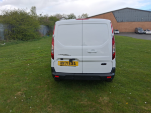 2021 Ford Transit Connect 1.5 200 Ecoblue Limited Panel Van 5dr Diesel Manual L1 Euro 6 (s/s) (120 Ps) in White — image 4