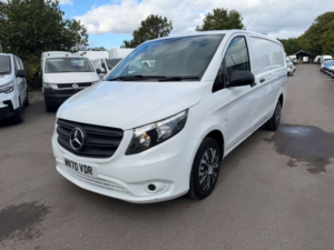 2020 Mercedes-Benz Vito 1.7 114 Cdi Progressive Panel Van 5dr Diesel Manual Fwd L2 Euro 6 (s/s) (lwb) (136 Ps) in White — image 3