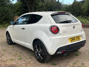 2016 Alfa Romeo Mito 0.9 Mito 875cc Tb Twinair 105 Bhp Qv Line in White — image 2