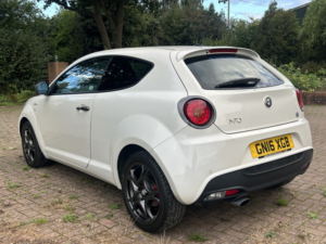 2016 Alfa Romeo Mito 0.9 Mito 875cc Tb Twinair 105 Bhp Qv Line in White — image 6