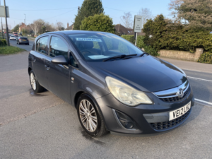 2012 Vauxhall Corsa 1.4 16v Se ** Automatic ** Last Local Owner 11.5 Years ** Alloys ** Heated Seats ** in Grey — image 2