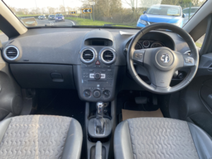 2012 Vauxhall Corsa 1.4 16v Se ** Automatic ** Last Local Owner 11.5 Years ** Alloys ** Heated Seats ** in Grey — image 6