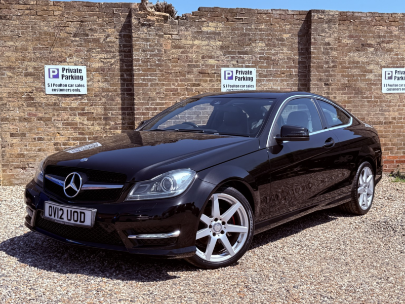 2012 Mercedes-Benz C Class 2.1 C220 Cdi Blueefficiency Amg Sport in Black — image 1
