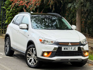 2017 Mitsubishi Asx 2.2 Di-D 4 SUV 5dr Diesel Auto 4WD Euro 6 (147 Ps) in White — image 3