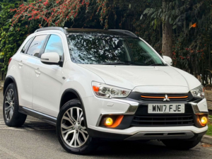2017 Mitsubishi Asx 2.2 Di-D 4 SUV 5dr Diesel Auto 4WD Euro 6 (147 Ps) in White — image 4