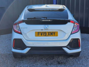 2019 Honda Civic 1.6 I-Dtec Sr Euro 6 (s/s) 5dr in White — image 5