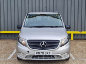2020 Mercedes-Benz Vito 119 Cdi Select Minibus 2.1 Automatic Diesel in Silver — image 3