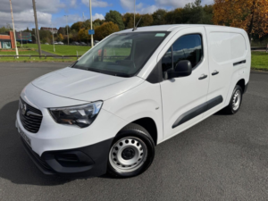 2022 Vauxhall Combo 1.5 Turbo D 2300 Dynamic L2 H1 Euro 6 6dr in White — image 3