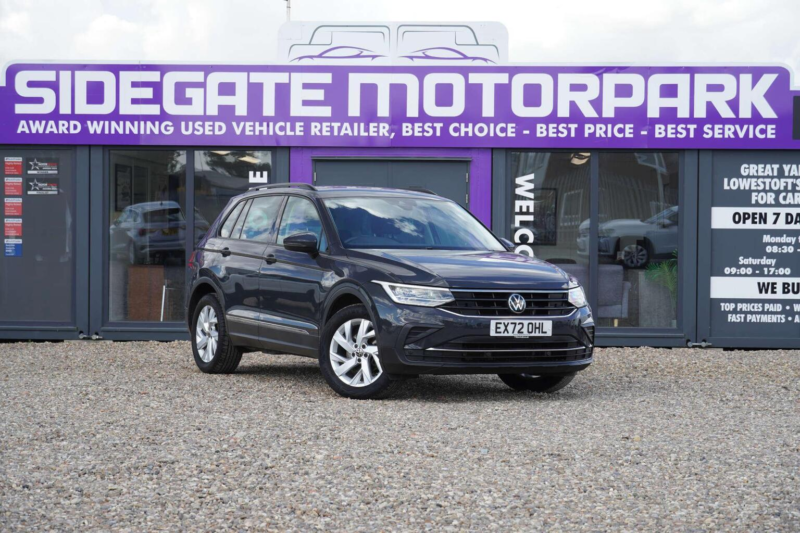 2022 Volkswagen Tiguan 1.5 Tsi Life Euro 6 (s/s) 5dr in Grey — image 1