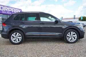 2022 Volkswagen Tiguan 1.5 Tsi Life Euro 6 (s/s) 5dr in Grey — image 6