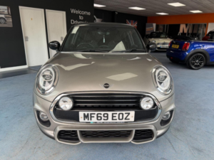 2019 MINI Hatch 1.5 Cooper Sport Euro 6 (s/s) 3dr in Silver — image 4