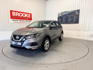 2019 Nissan Qashqai 1.5 Dci Acenta Premium Euro 6 (s/s) 5dr in Grey — image 2