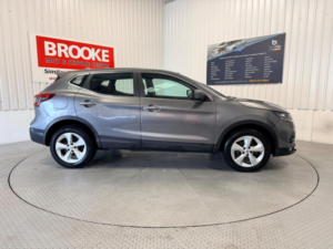 2019 Nissan Qashqai 1.5 Dci Acenta Premium Euro 6 (s/s) 5dr in Grey — image 4