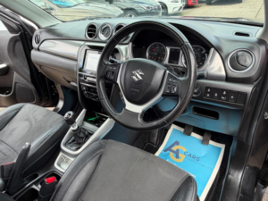 2016 Suzuki Vitara 1.6 Ddis Sz5 Euro 6 (s/s) 5dr in Black — image 3