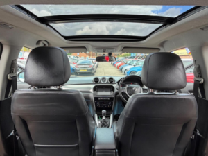 2016 Suzuki Vitara 1.6 Ddis Sz5 Euro 6 (s/s) 5dr in Black — image 6