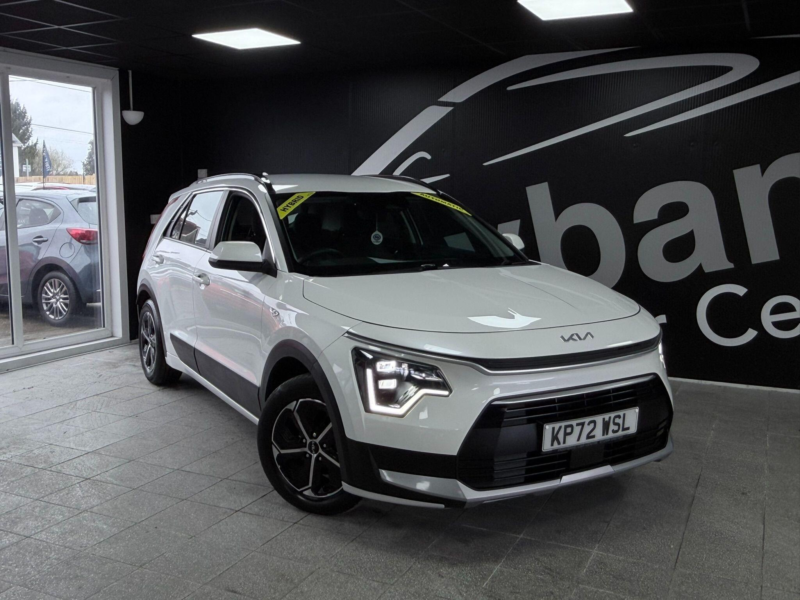 2022 Kia Niro 1.6h Gdi 2 Dct Euro 6 (s/s) 5dr in White — image 1