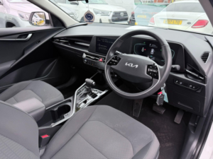 2022 Kia Niro 1.6h Gdi 2 Dct Euro 6 (s/s) 5dr in White — image 2