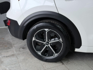 2022 Kia Niro 1.6h Gdi 2 Dct Euro 6 (s/s) 5dr in White — image 4