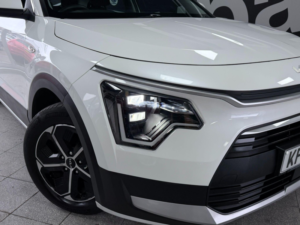 2022 Kia Niro 1.6h Gdi 2 Dct Euro 6 (s/s) 5dr in White — image 5