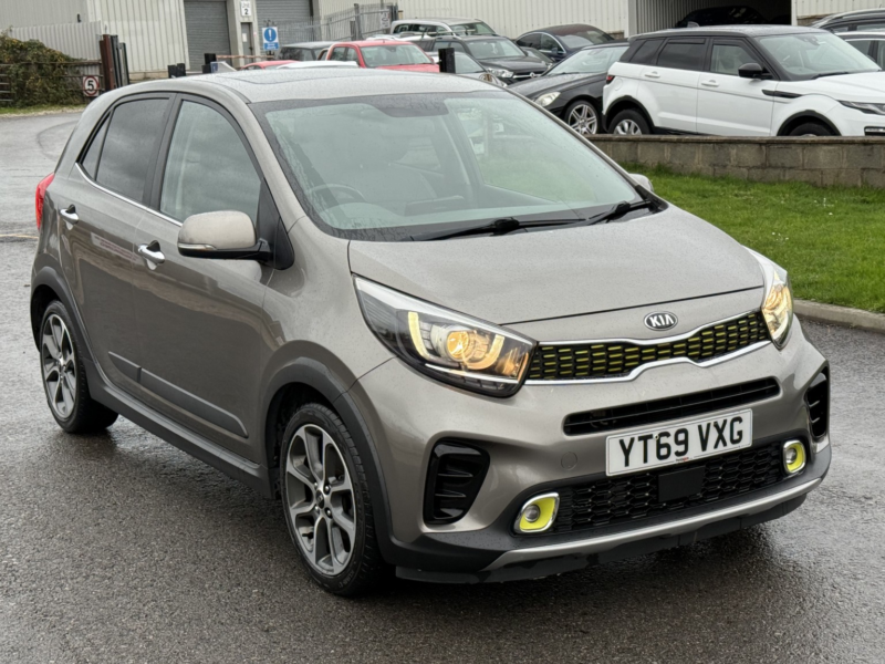 2019 Kia Picanto 1.3 X-Line S in Silver — image 1