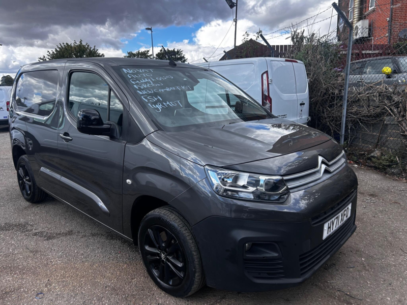 2021 Citroen Berlingo 1.5 Bluehdi 1000 Driver M Pro Eat8 Swb Euro 6 (s/s) 5dr in Grey — image 1