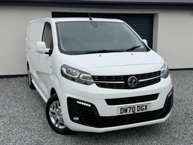 2021 Vauxhall Vivaro 1.5 Turbo D 2900 Sportive in White — image 1