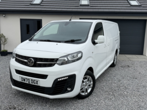 2021 Vauxhall Vivaro 1.5 Turbo D 2900 Sportive in White — image 2