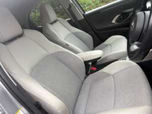 2023 Toyota Yaris 1.5 Vvt-H Excel Hatchback 5dr Petrol Hybrid E-CVT Euro 6 (s/s) (116 Ps) in Silver — image 6