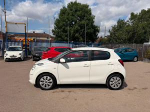 2015 Citroen C1 1.2 Puretech Feel Euro 6 5dr in White — image 4