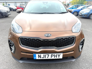 2017 Kia Sportage 1.7 Crdi 2 Euro 6 (s/s) 5dr in Bronze — image 5