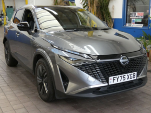 2025 Nissan Qashqai 1.3 Dig-T Mhev Tekna SUV 5dr Petrol Hybrid Xtron Euro 6 (s/s) (158 Ps) in Grey — image 5