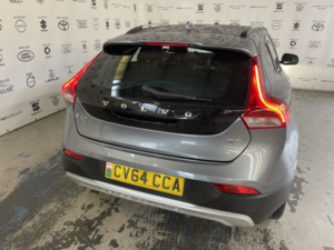 2014 Volvo V40 Cross Country 1.6 D2 Lux in Grey — image 2