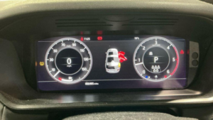 2019 Land Rover Discovery 2.0 Sd4 Se Auto 4WD Euro 6 (s/s) 5dr in Silver — image 4