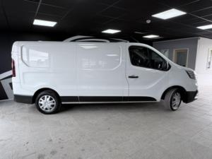 2023 Renault Trafic 2.0 Dci Blue Ll30 Advance L2 H1 Euro 6 (s/s) 5dr in White — image 6