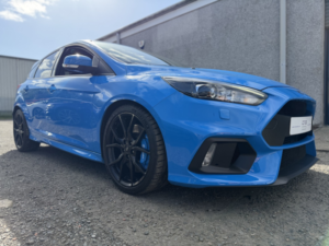 2017 Ford Focus 2.3 T Ecoboost Rs in Blue — image 5