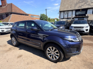 2017 Land Rover Range Rover Evoque Ed4 Se in Blue — image 5