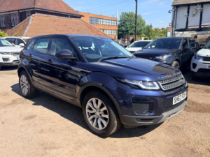 2017 Land Rover Range Rover Evoque Ed4 Se in Blue — image 6