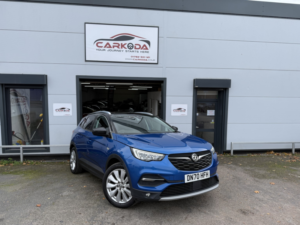 2020 Vauxhall Grandland X 1.6 13.2kwh Elite Nav in Blue — image 4