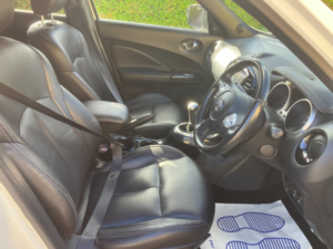 2019 Nissan Juke 1.6 Tekna SUV 5dr Petrol Manual Euro 6 (112 Ps) in White — image 6
