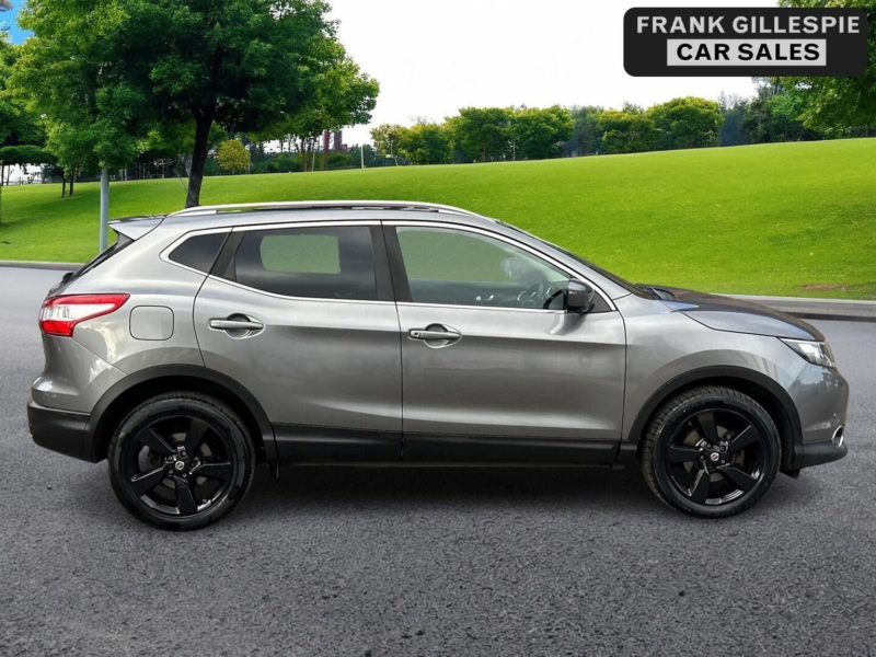 2016 Nissan Qashqai 1.5 Dci N-Tec+ 2WD Euro 6 (s/s) 5dr in Grey — image 1